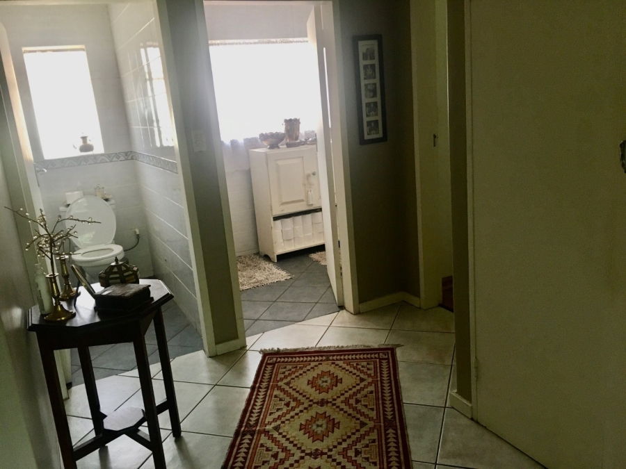 4 Bedroom Property for Sale in Flamwood North West